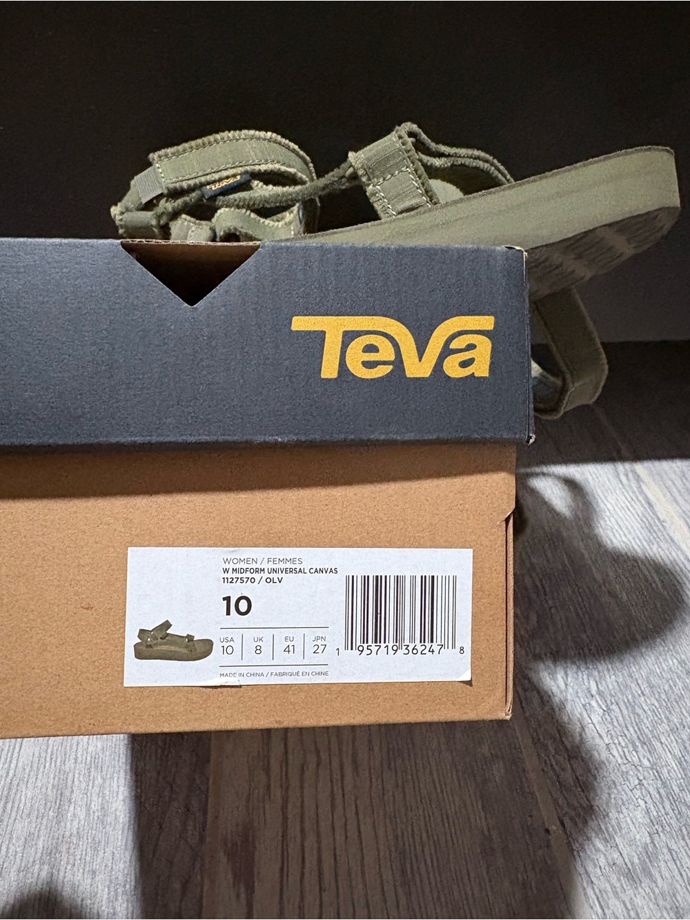 Teva Olive Utility Strap Sandals - Picture 8 of 8